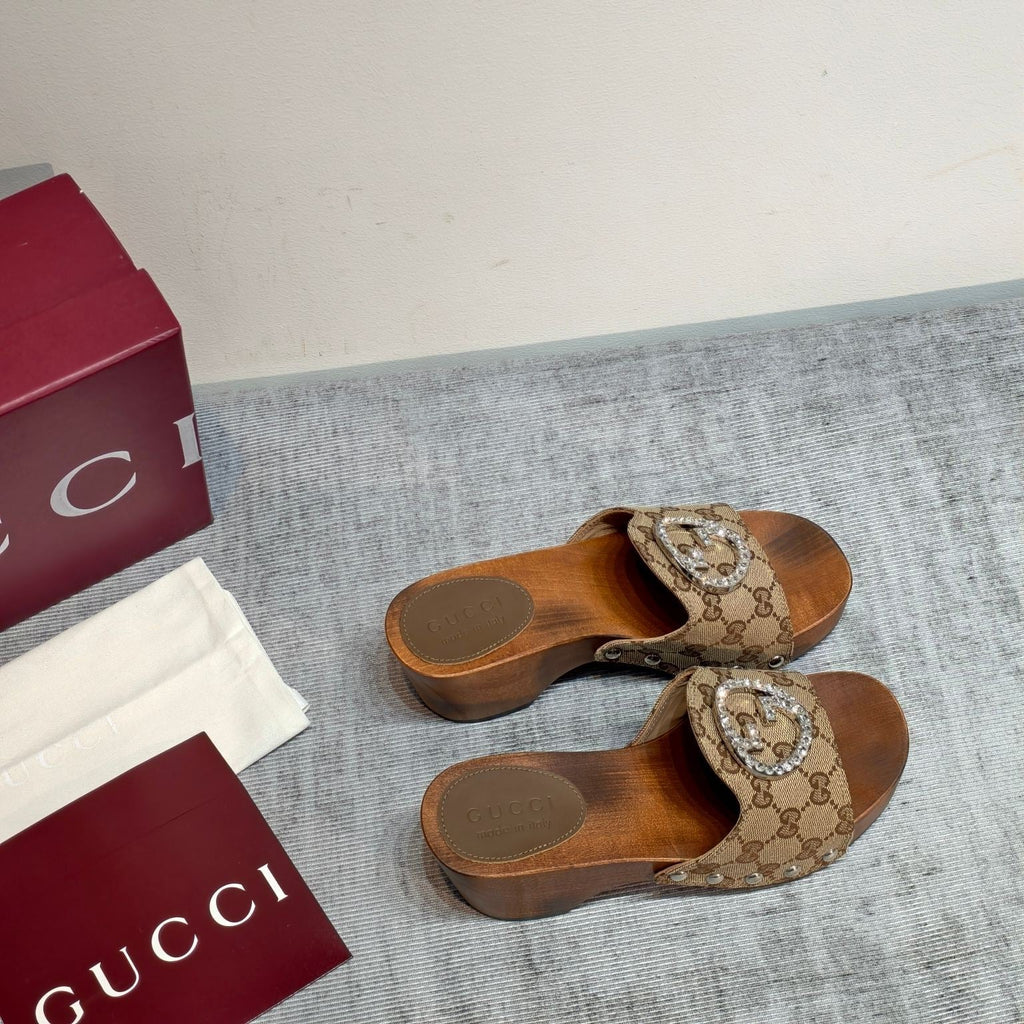 GG Clog Beige Canvas 864269